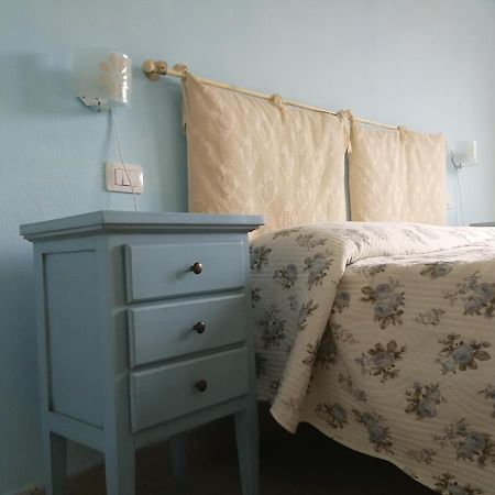 The Sunny House Apartment Villasimius Ngoại thất bức ảnh