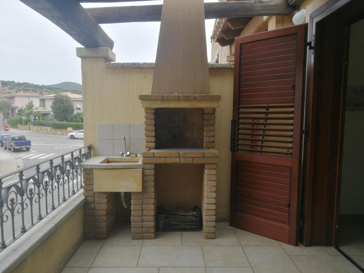 The Sunny House Apartment Villasimius Ngoại thất bức ảnh